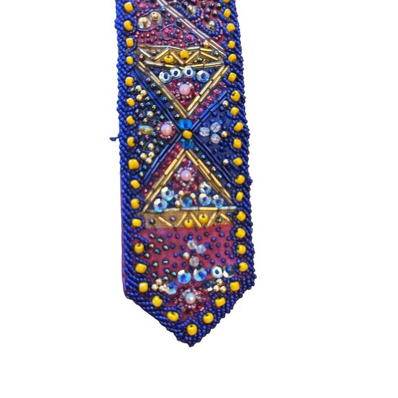 Handmade Beaded Fabric Belt With Intricate Geometric Patterns & Embellished Buck - Picture 4 of 4